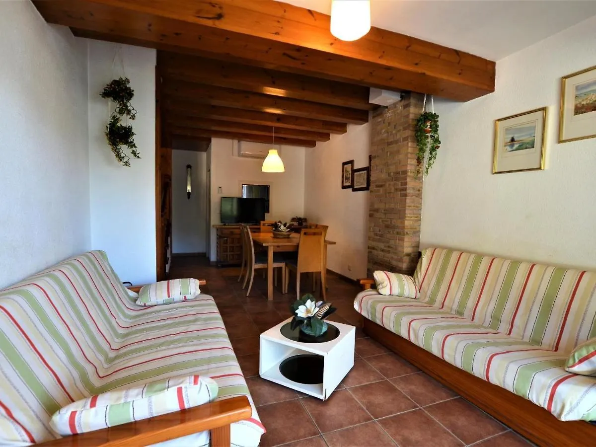 Villa Isabel Lloret De Mar 0*,  Španělsko