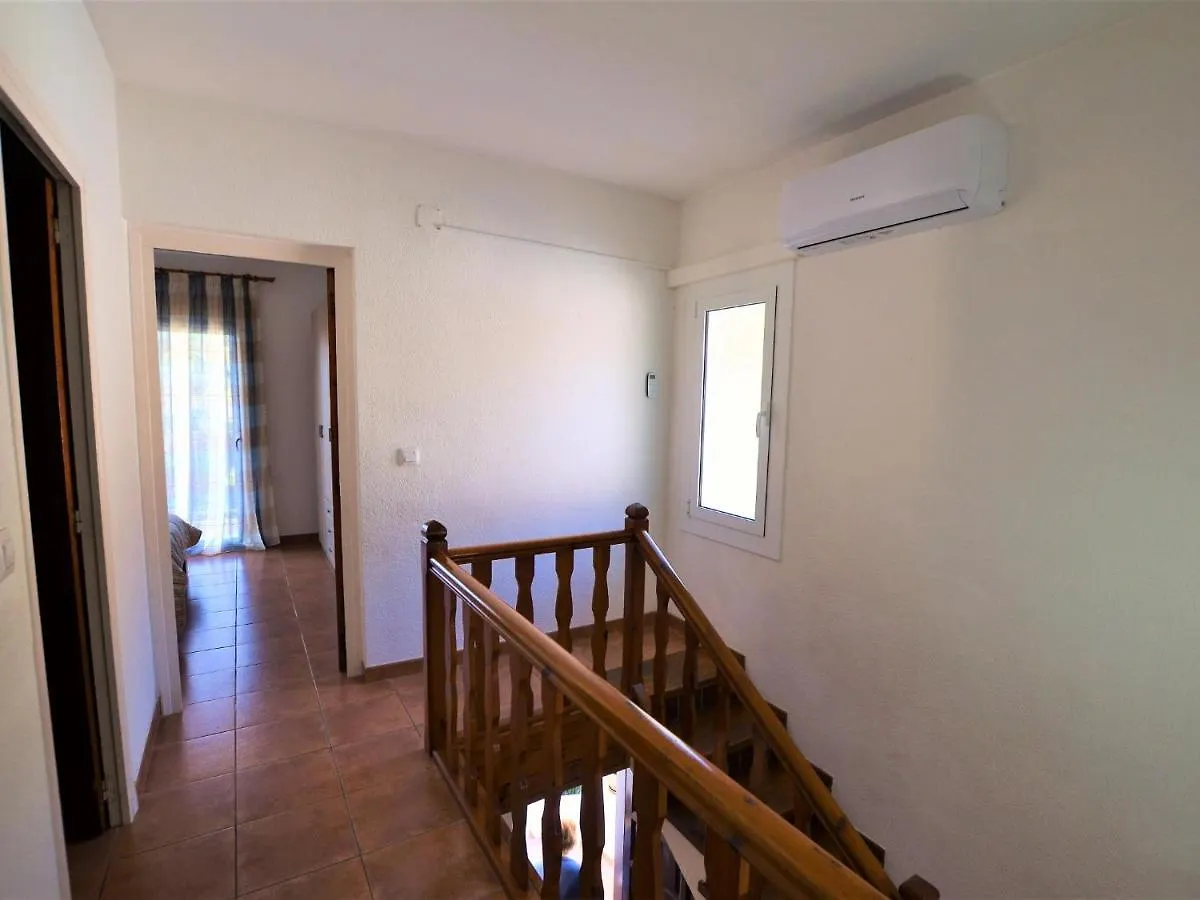 Prázdninový dům Villa Isabel Lloret De Mar