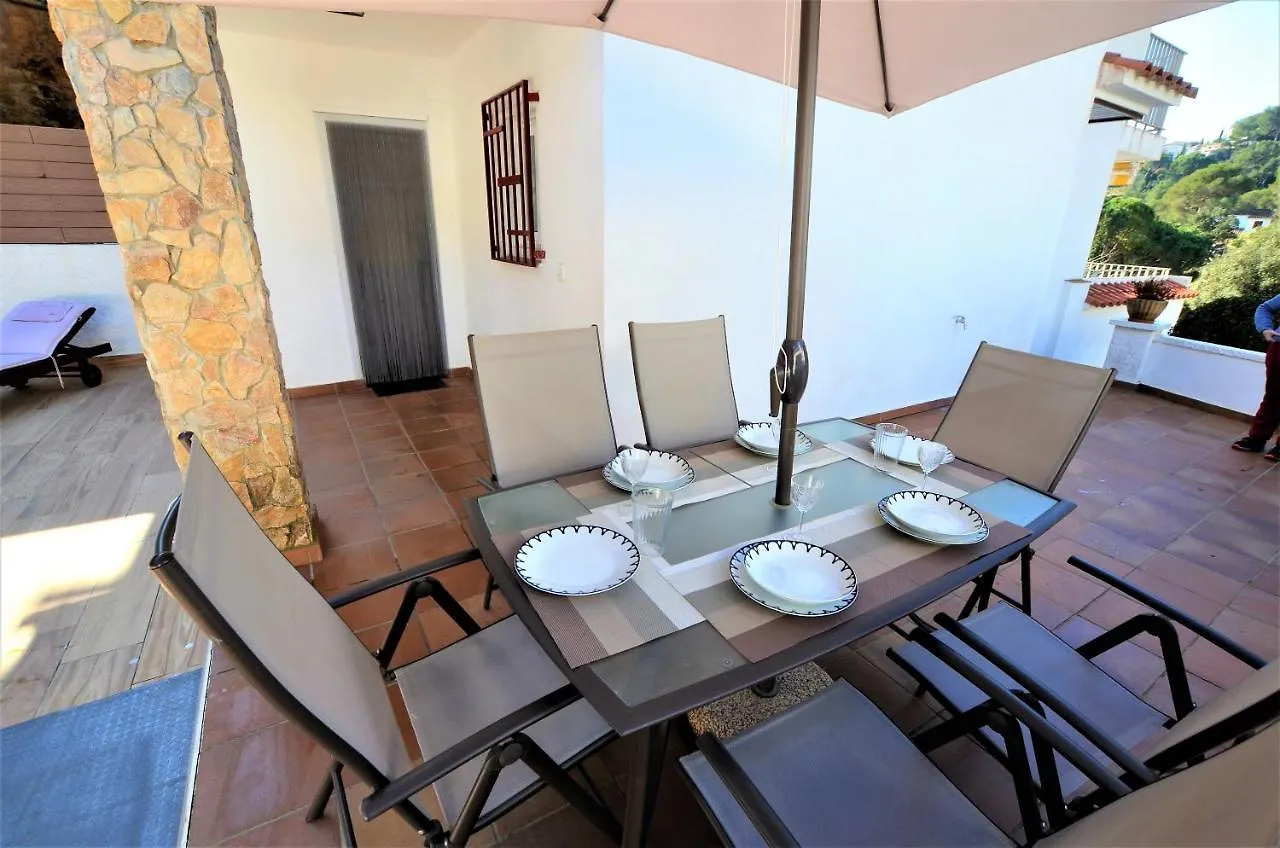 Villa Isabel Lloret De Mar 0*,  Španělsko